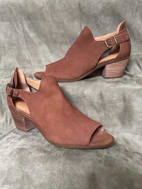 LUCKY BRAND Women’s SZ 9 Brown Suede Open Toe Sling Back Sandals w/ buckle strap